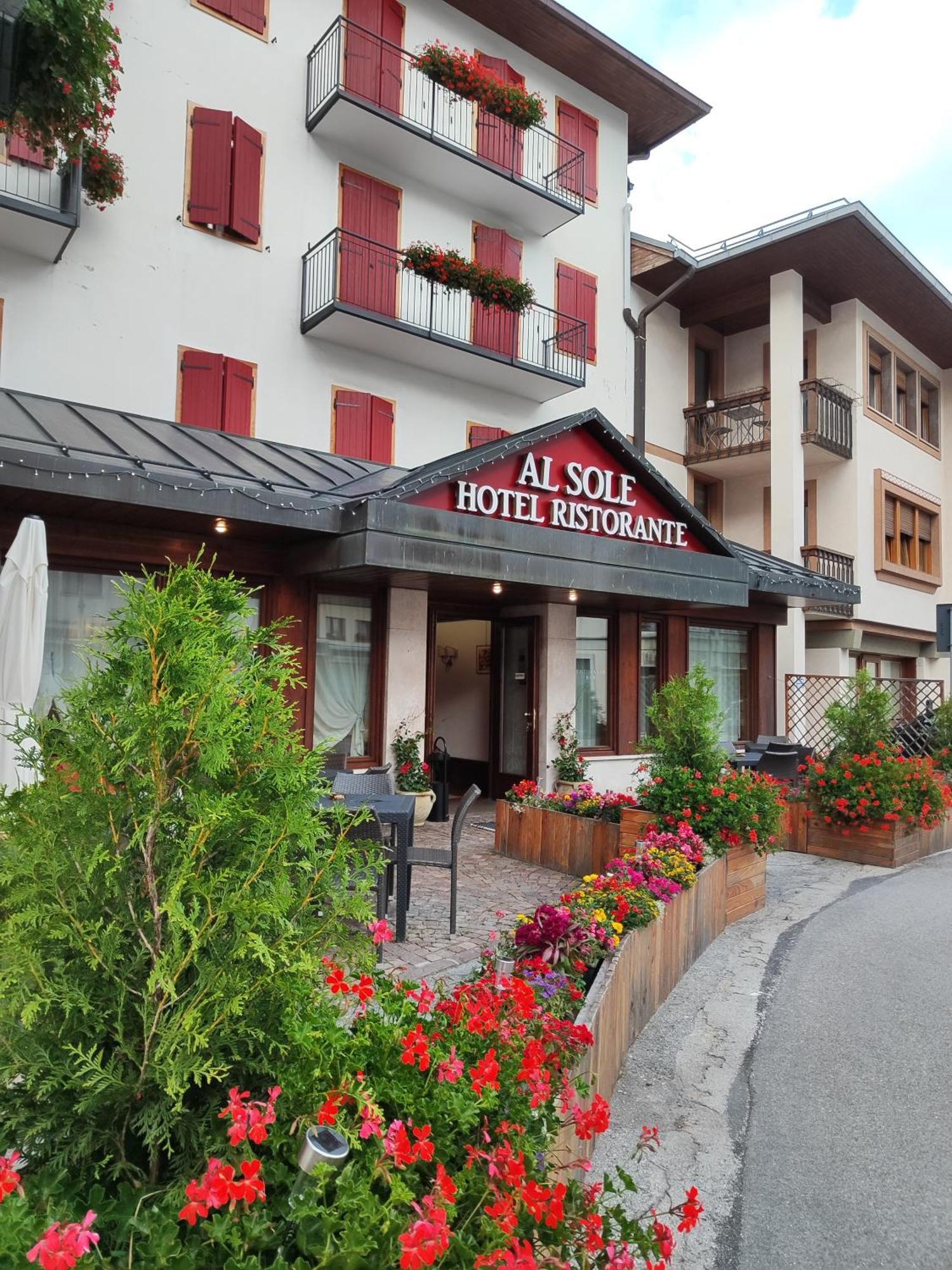 Al Sole Hotel Ristorante dal 1870 Pieve di Cadore Esterno foto